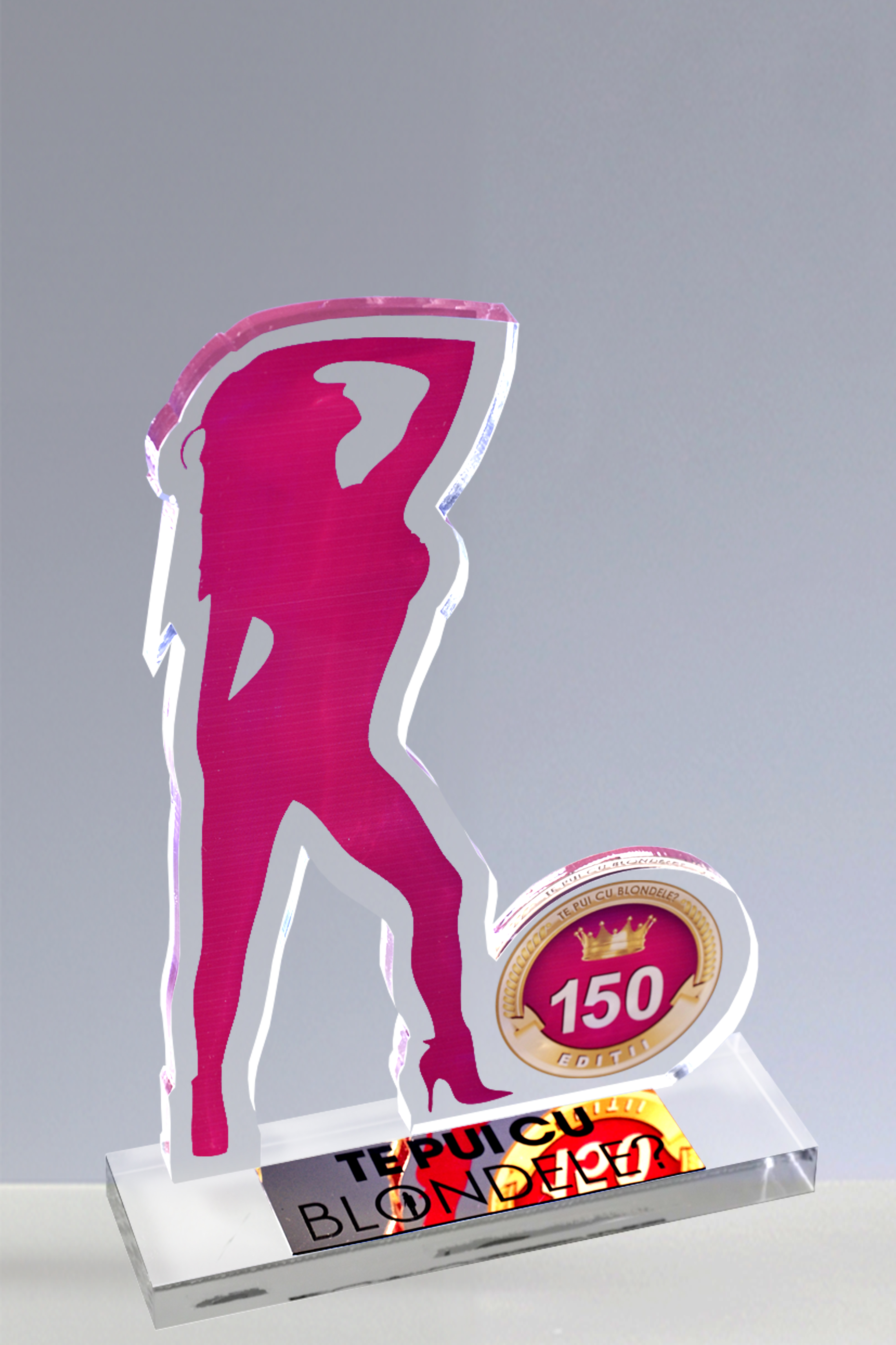 Trofee Personalizate TU 32